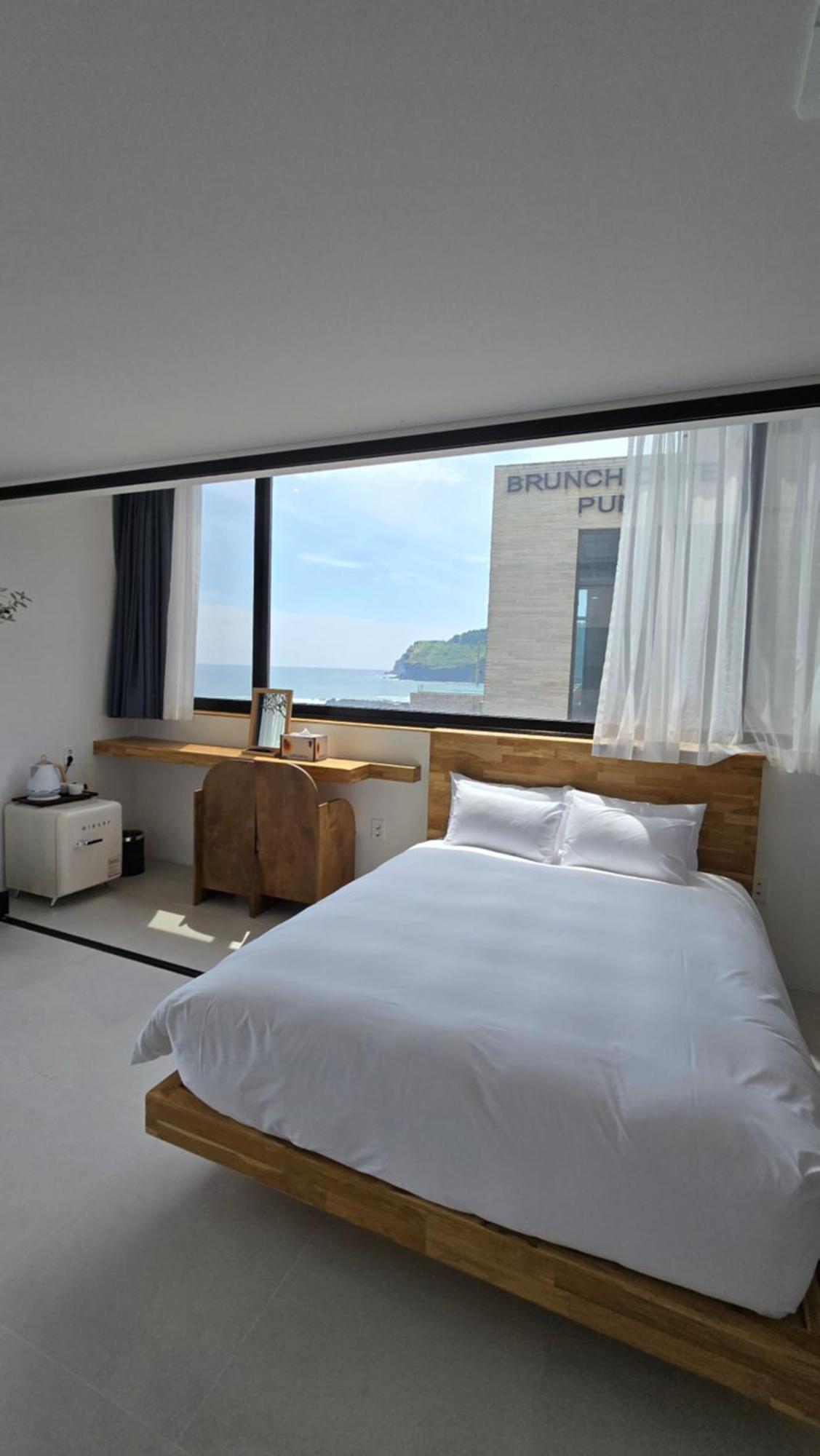 Hygge Hotel Seogwipo Exterior photo